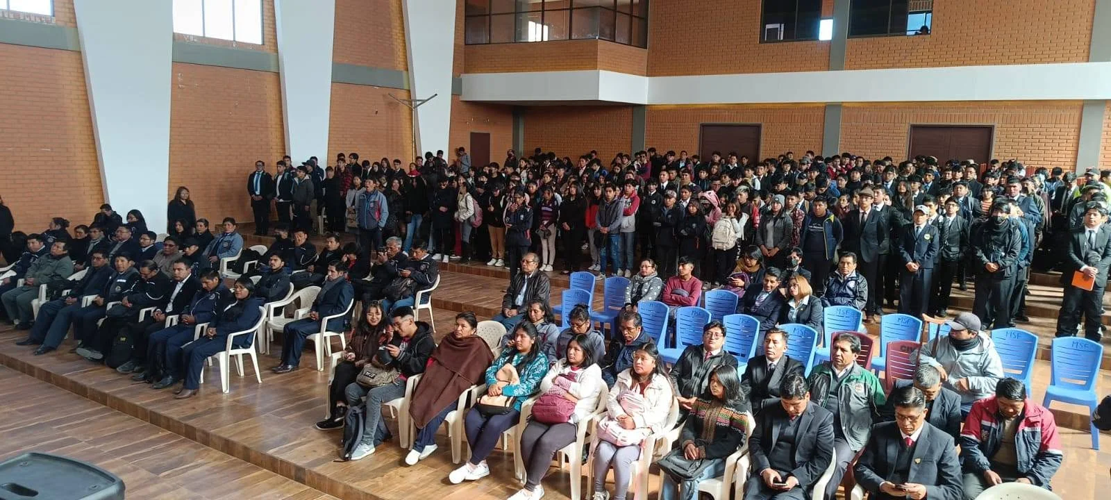 Invitación a la fiesta de bienvenida 2024